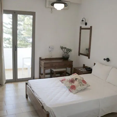 Dimitra Hotel 2*