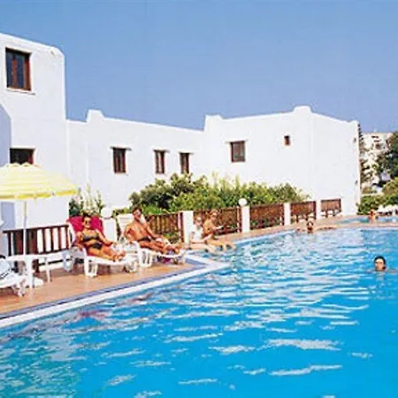 Dimitra 2* Hersonissos (Crete)